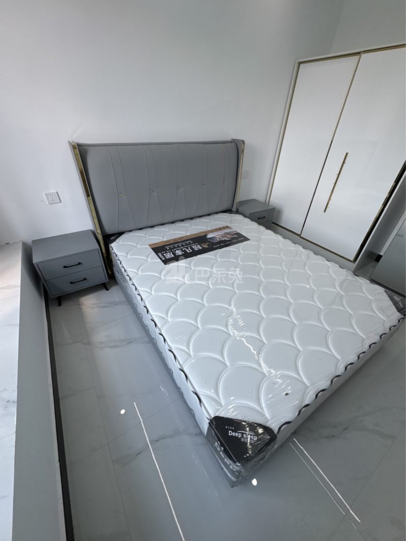 长岳王马府15523847卧室图3