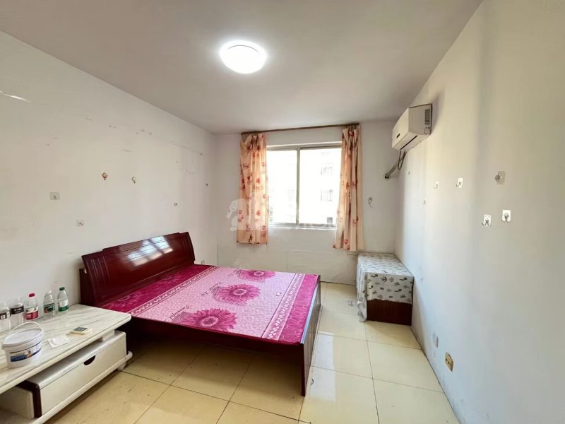 康佳花园四区15524178卧室图3