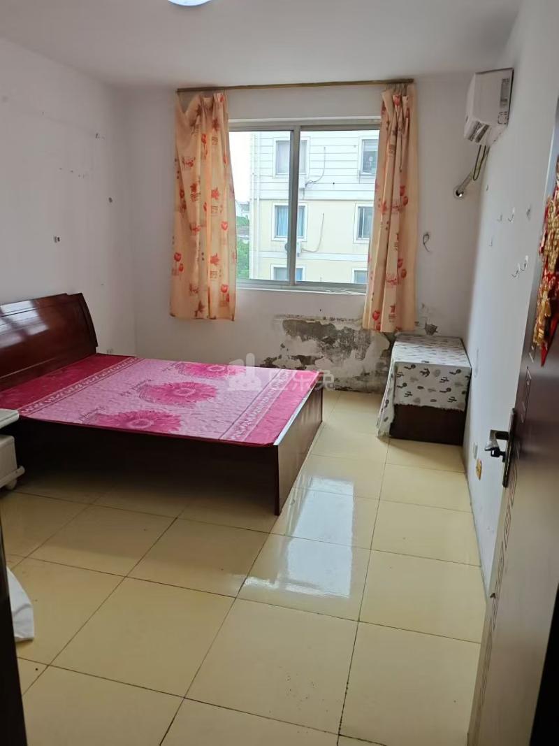 康佳花园四区15524178卧室图1