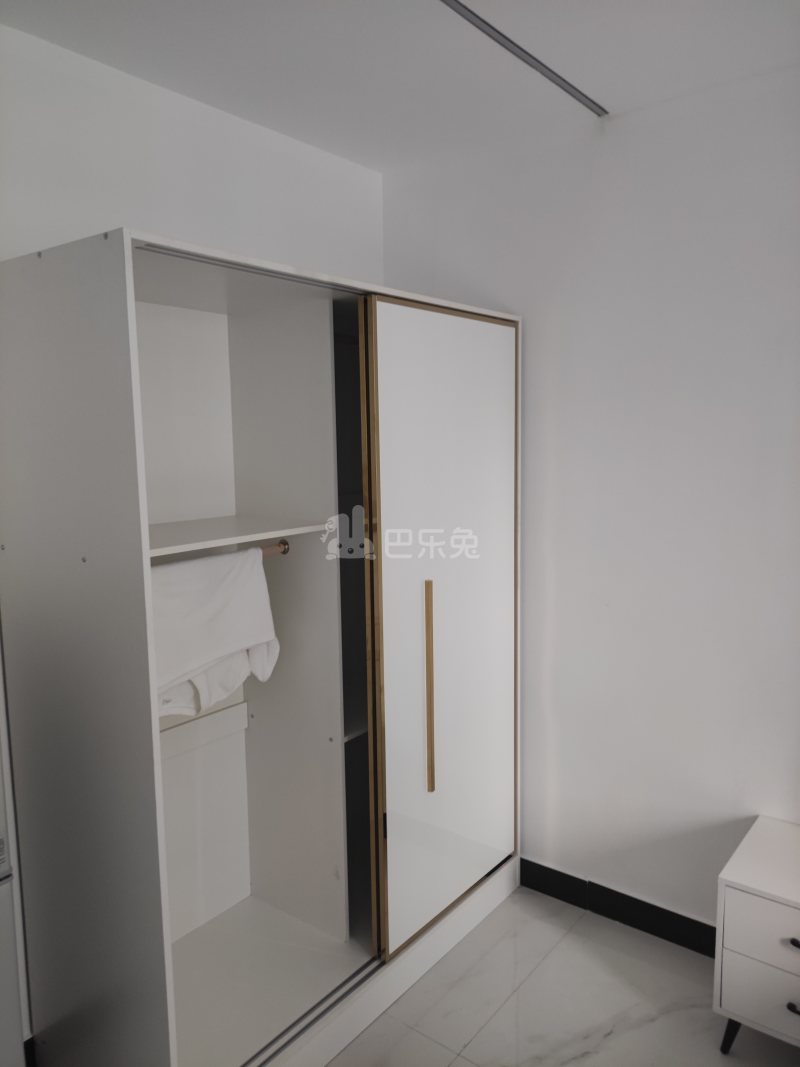 长岳王马府15525985卧室图1