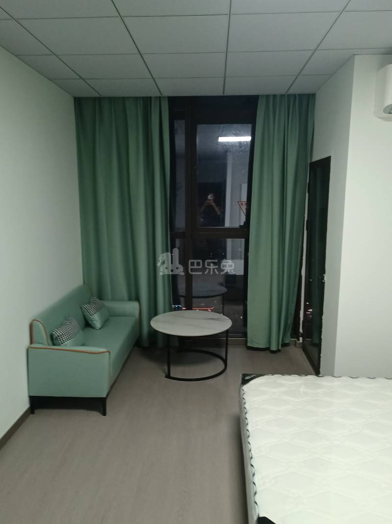 越洋国际15526522卧室窗户图6