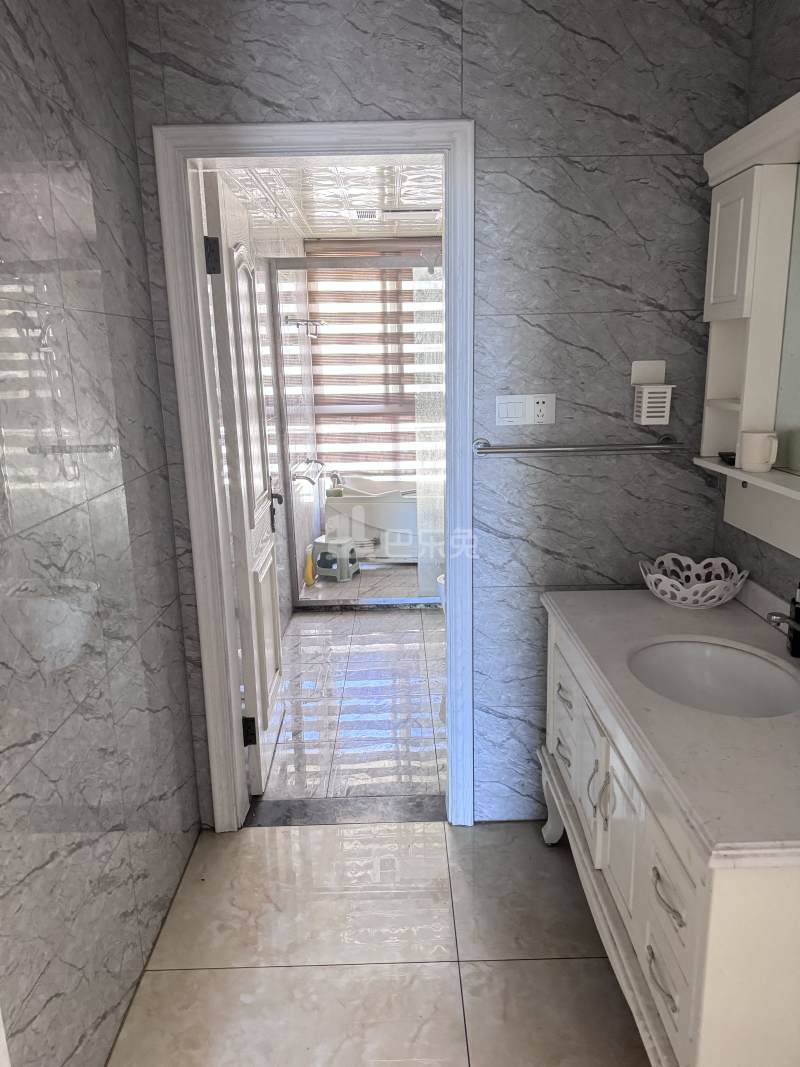 东湖京华京润苑15544235周边环境图23