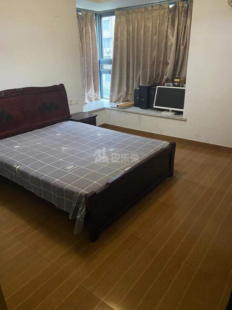 同城印象花苑东区15566408卧室图6