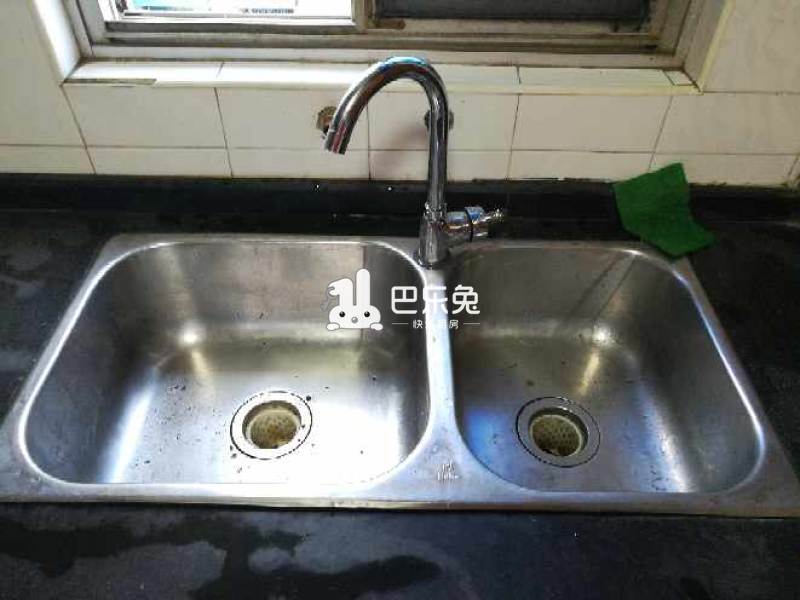 上海宝山_野桥住宅二区_1室0厅0卫_合租朝南_三泉路1187弄-上海巴乐兔