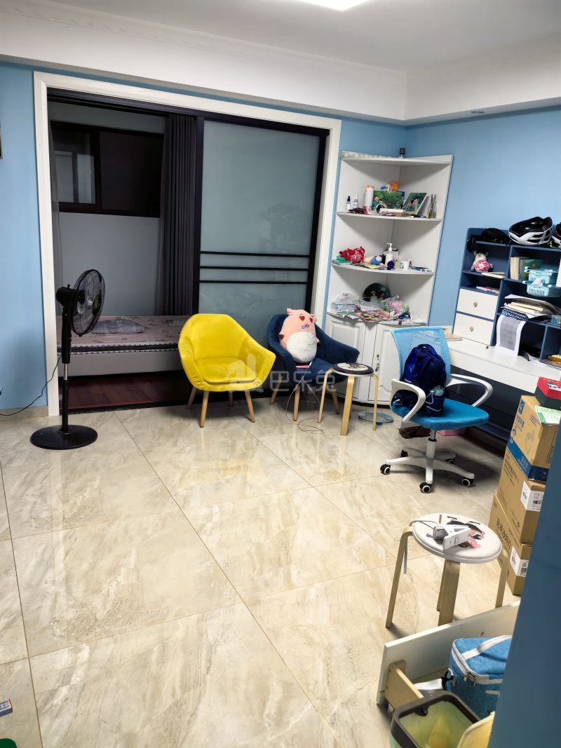 融创富春壹号院15590733卧室图6