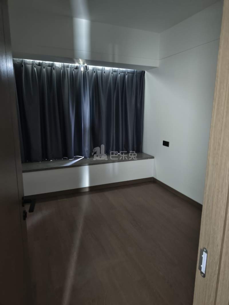 西房万科良语久园15592565卧室图5