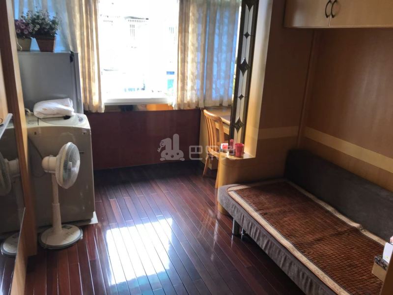 黄公厂弄15592668卧室图1