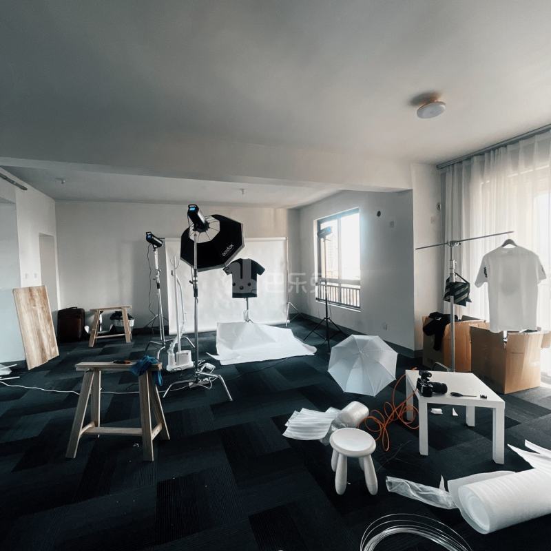 三联嘉苑15593219卧室图0