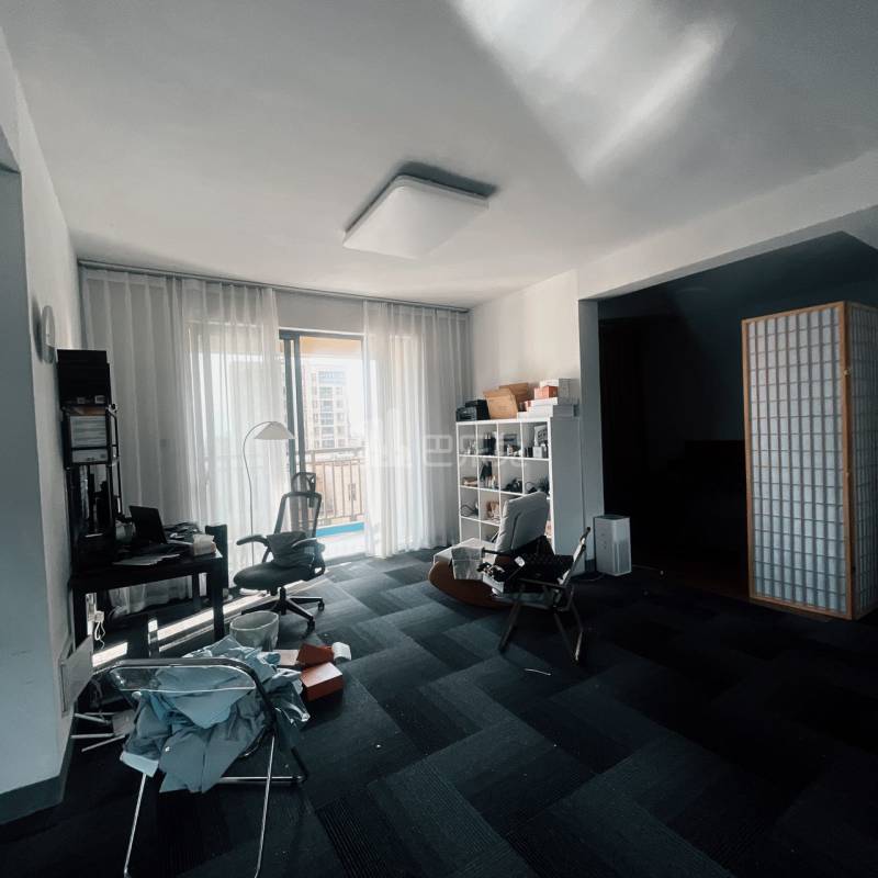 三联嘉苑15593219卧室图1