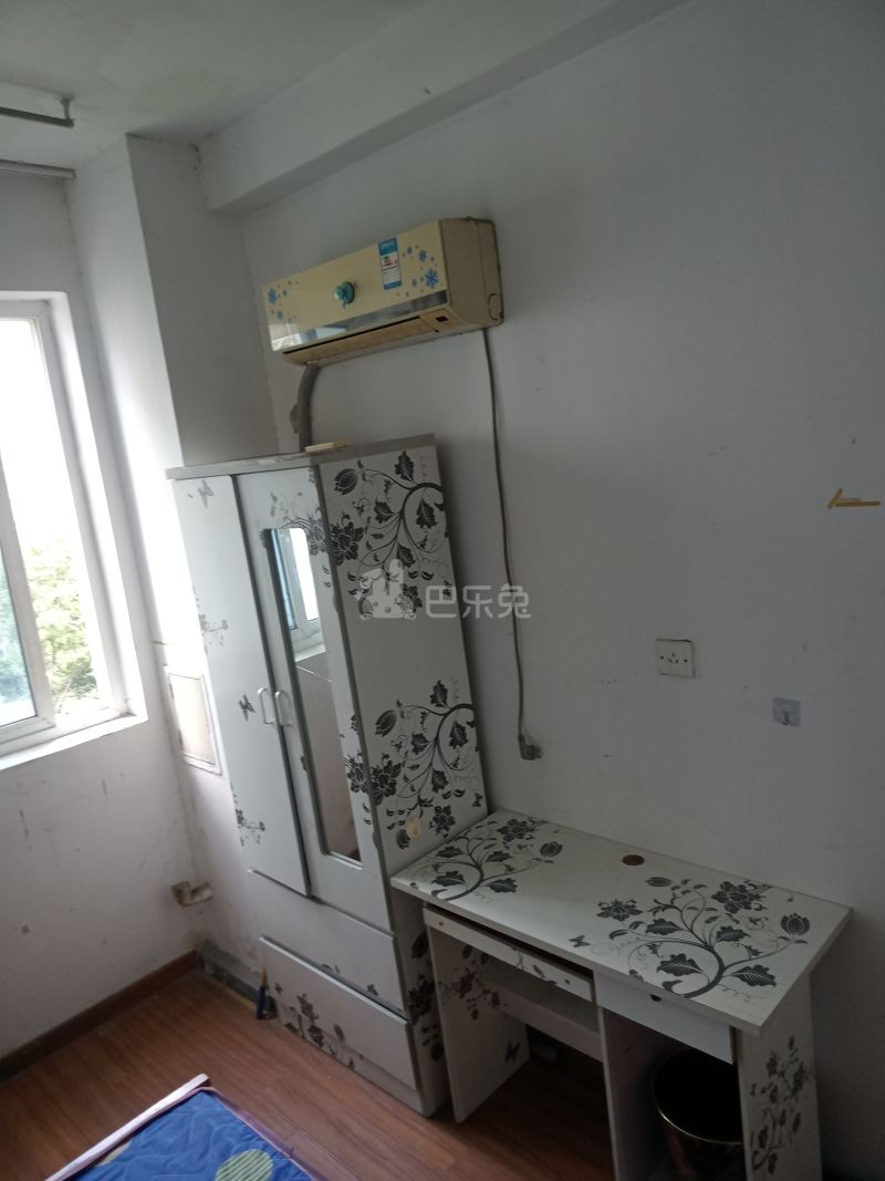 明月嘉苑三区15593257卧室图3