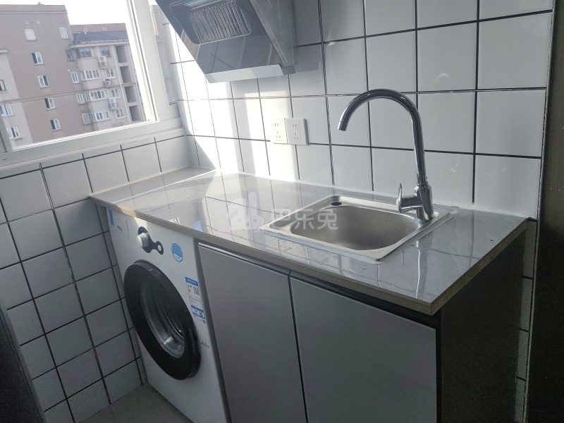 滨浦新苑八村15593340厨房图5