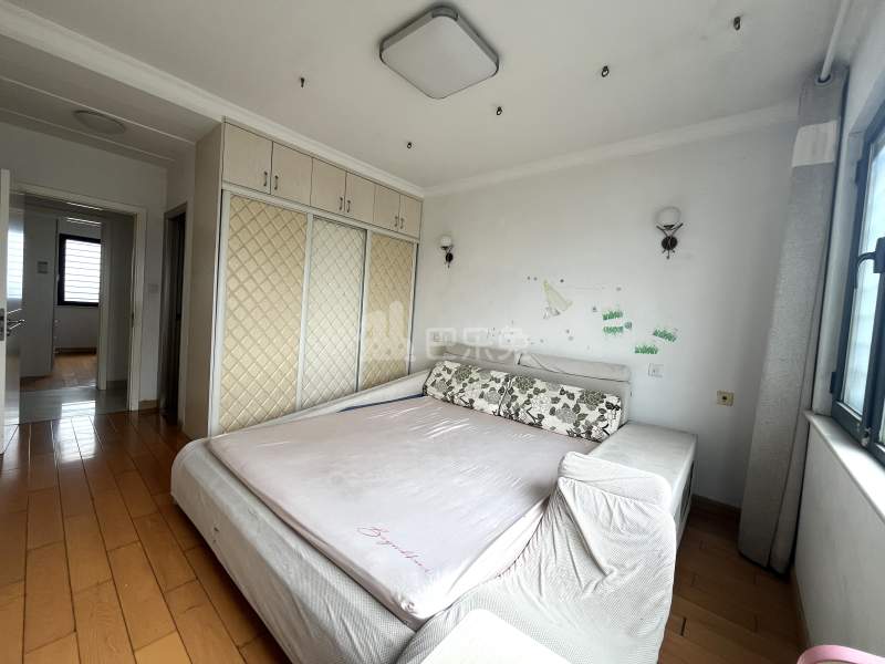 海尚壹品15593597卧室图3