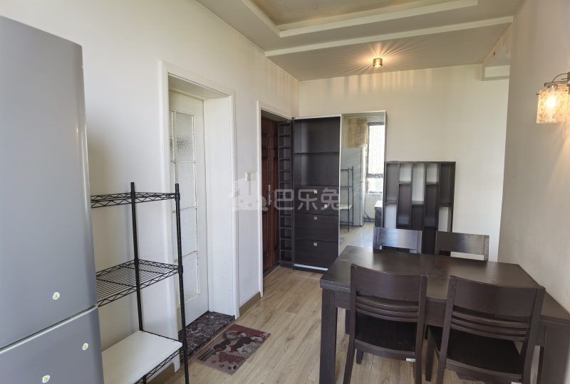 世茂江滨花园峻景湾15593820卧室图1