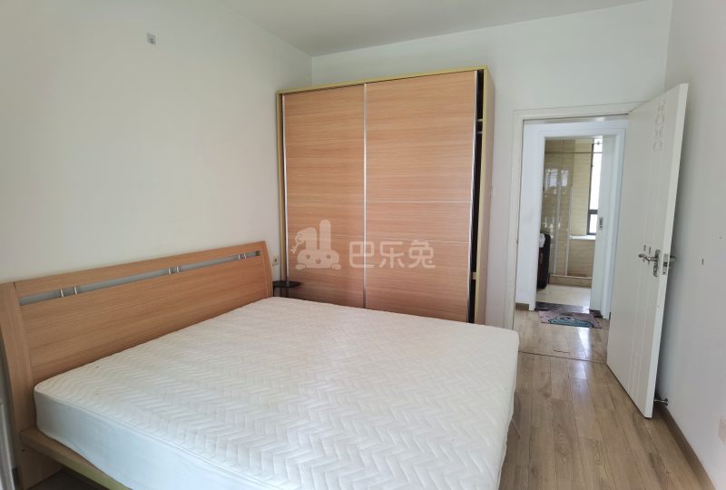 世茂江滨花园峻景湾15593820卧室图7