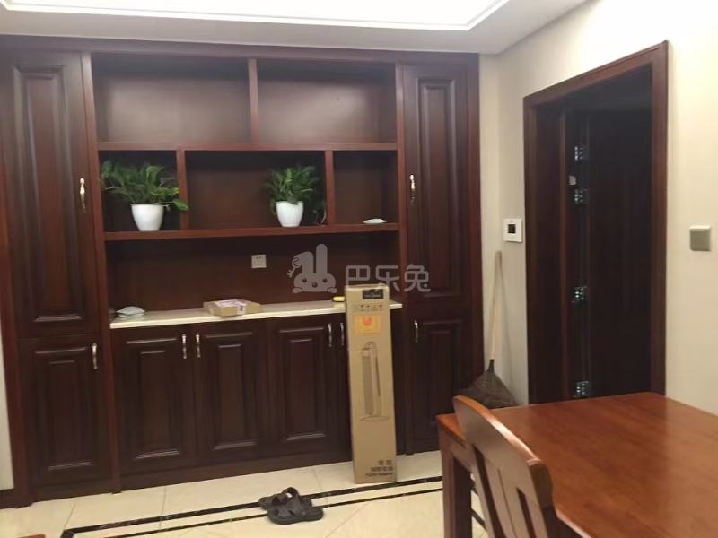 澜沁臻品府15594939周边环境图12