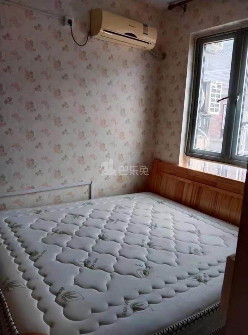 绿地金山名邸15595053卧室图4