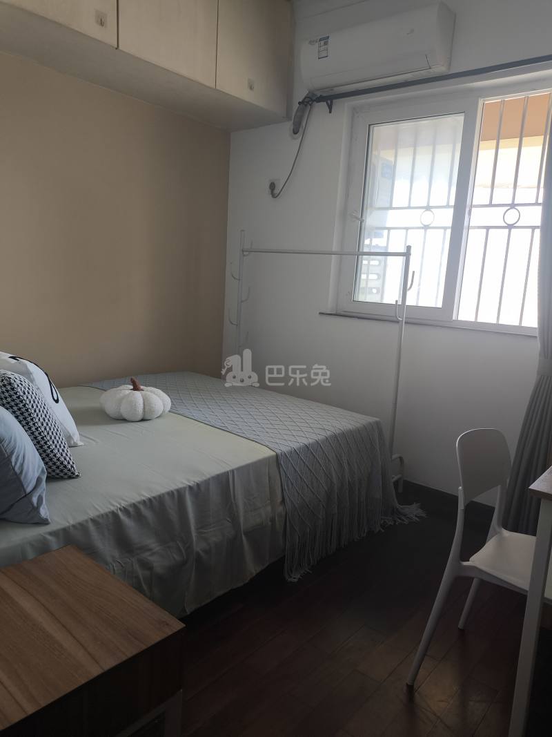 港湾丽都15601921卧室图0