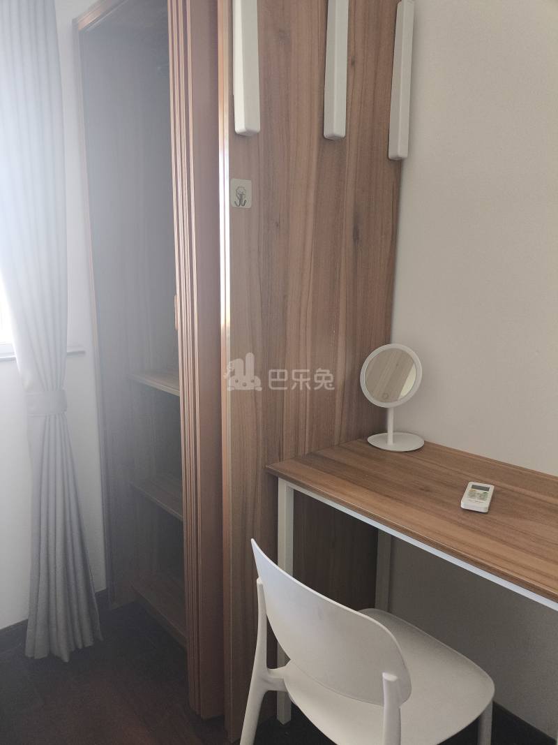 港湾丽都15601921卧室图1