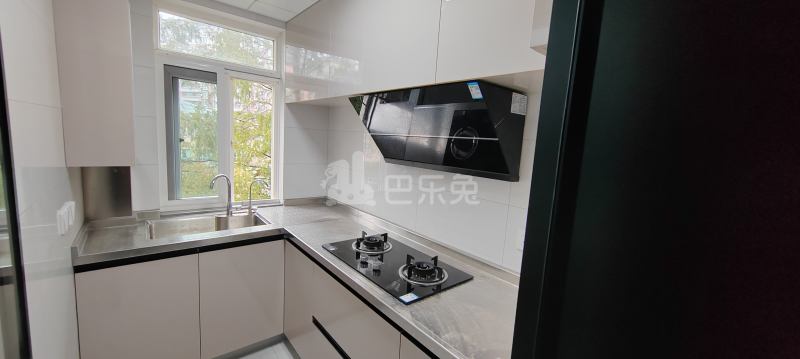 曹杨四村兰花园15605578卧室图4