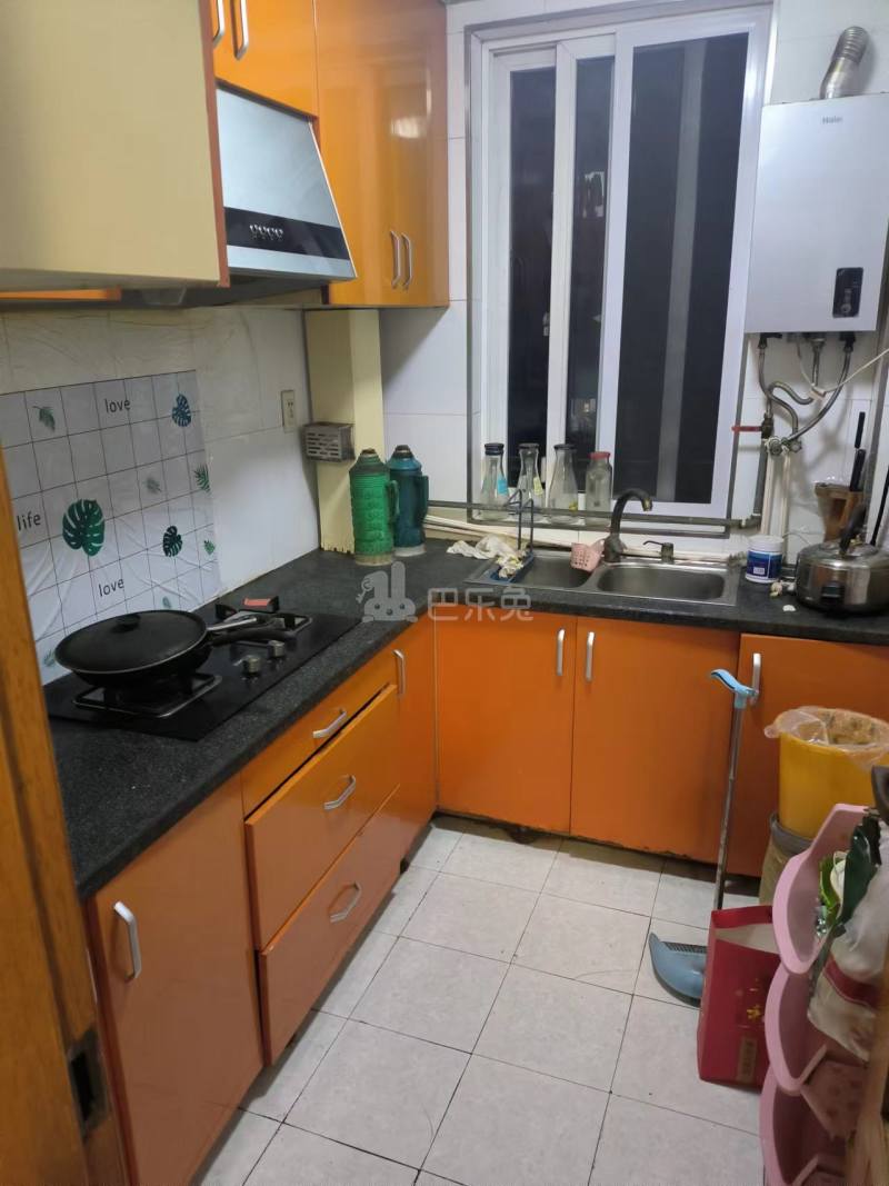 三塘沁园15606189卧室图1