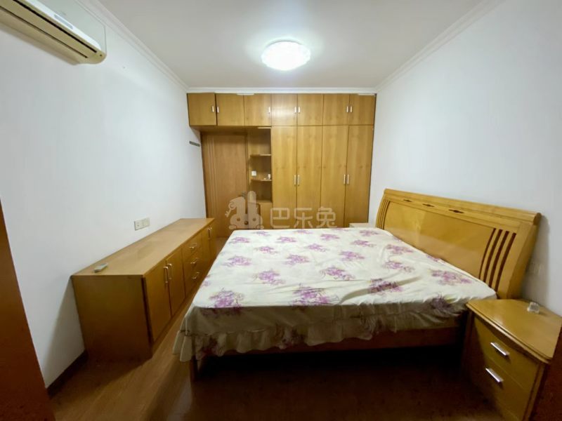 江城路小区15606960卧室图1