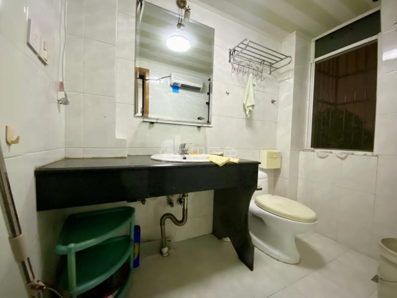 江城路小区15606960卧室图4