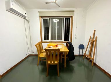 江城路小区 3室0厅0卫