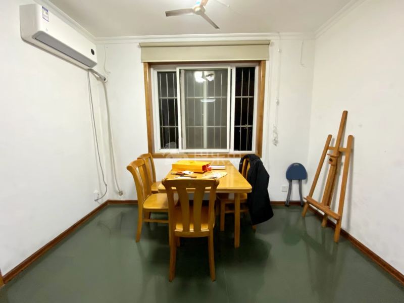 江城路小区15606960卧室图6