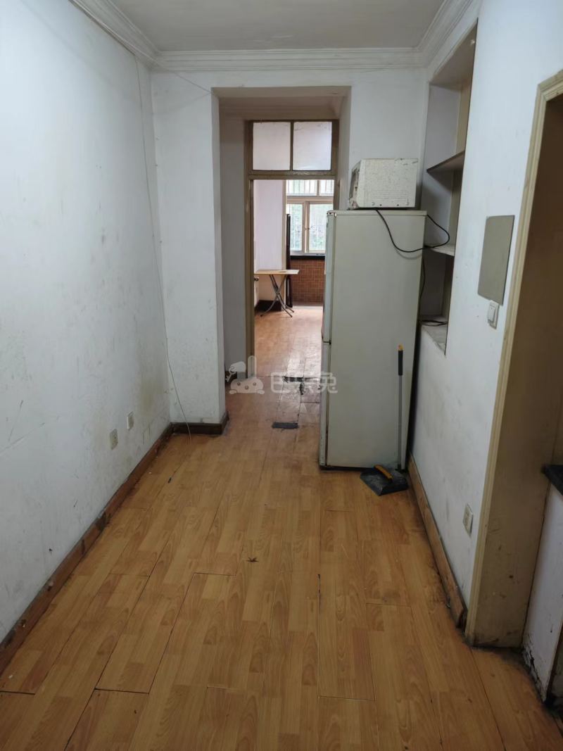 长虹小区15611046卧室图3