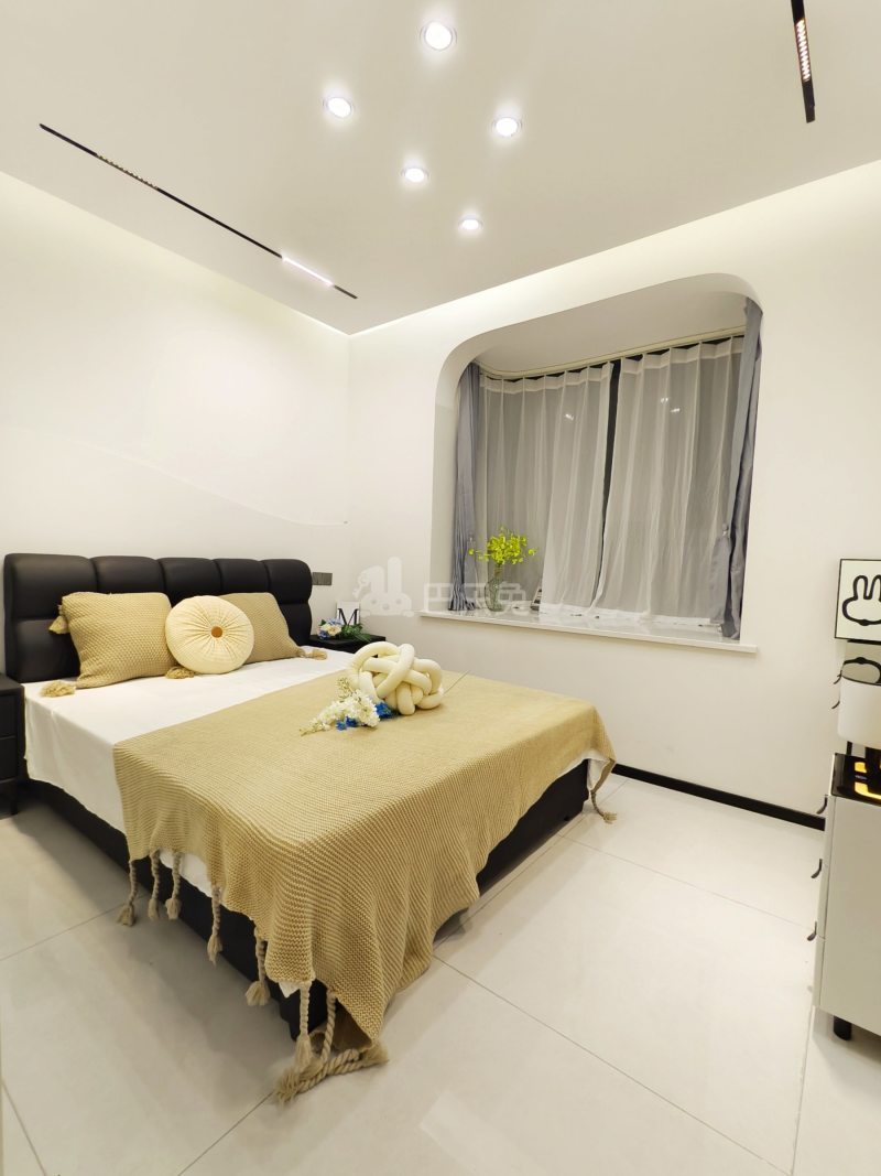 丰瑞南苑15616372卧室图0