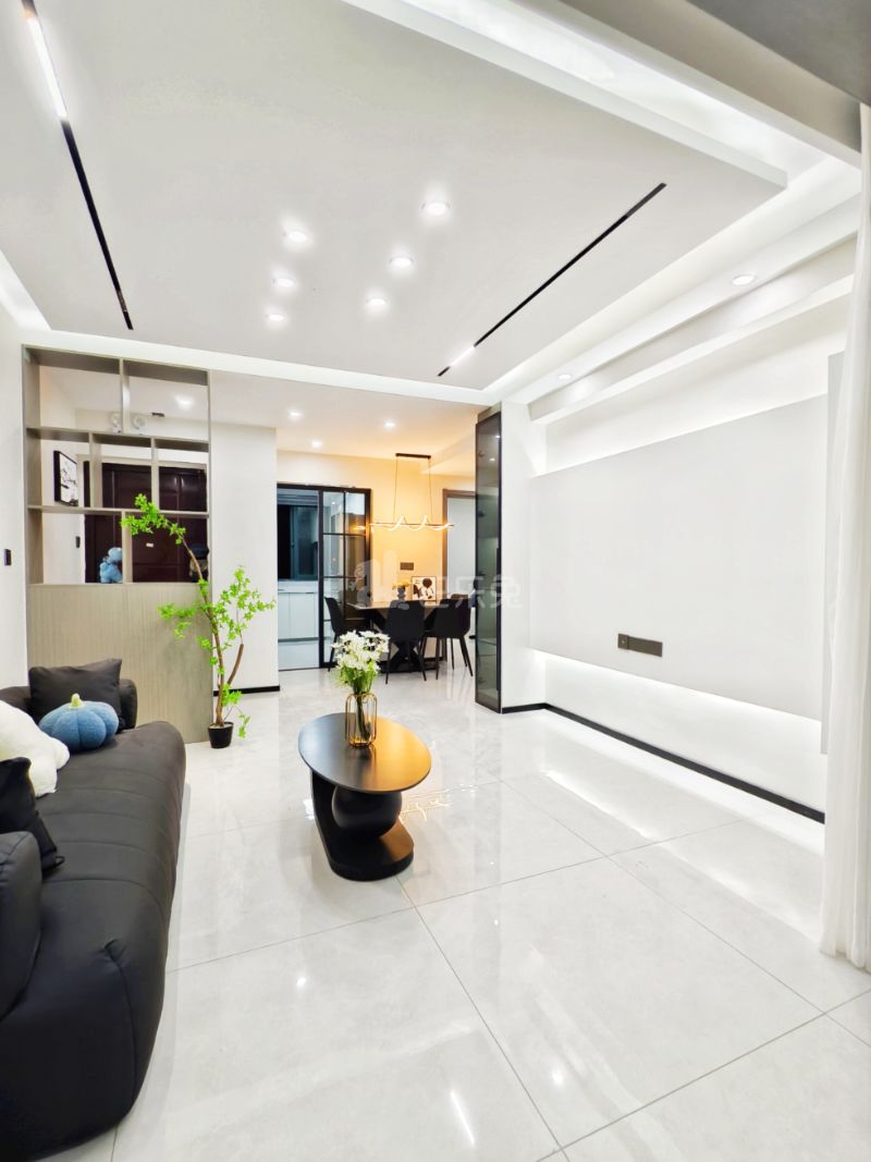 丰瑞南苑15616372客厅图5