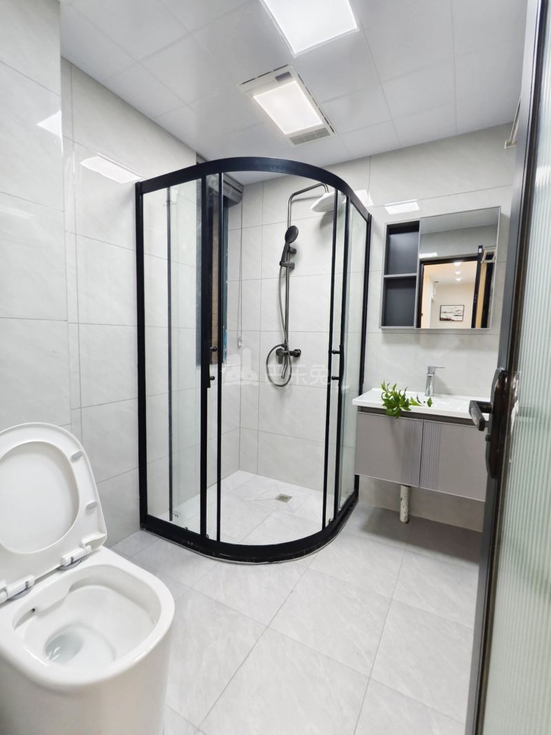 丰瑞南苑15616372卫生间图12