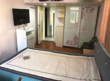 崂山六村 0室0厅0卫