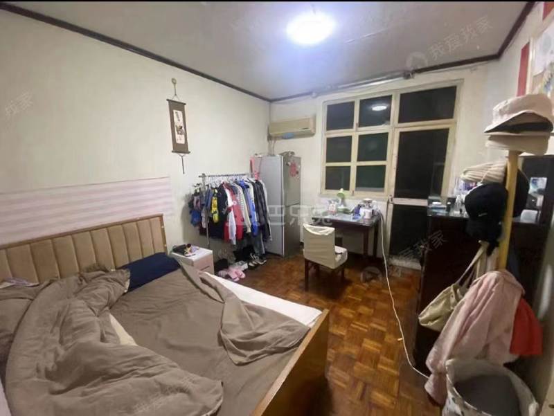 梅陇路394弄小区15628071卧室图4