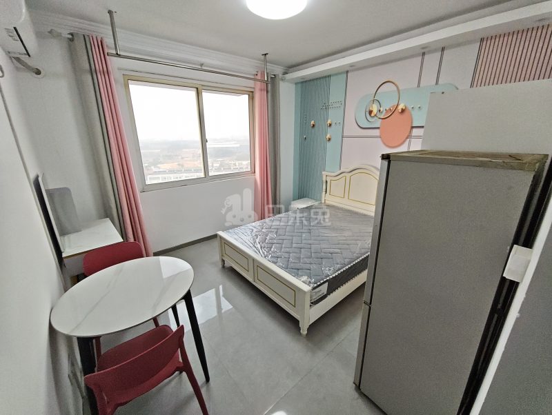 黄城花园东区15630896卧室图0