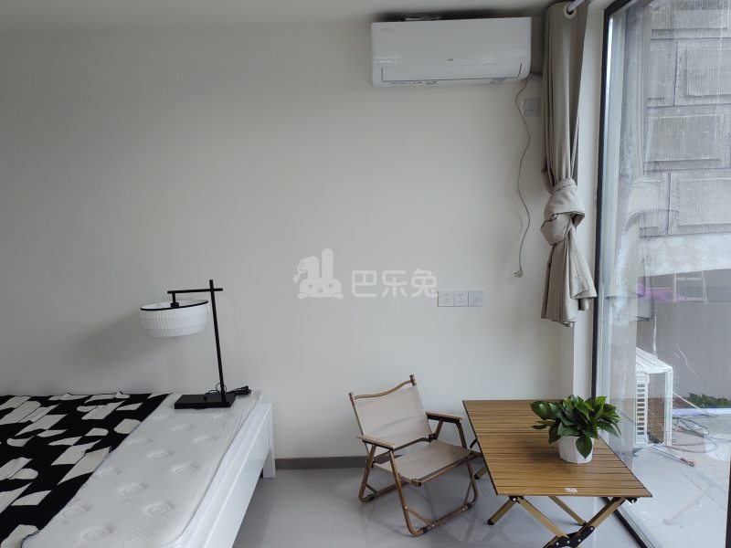 西岑村15631396卧室图1