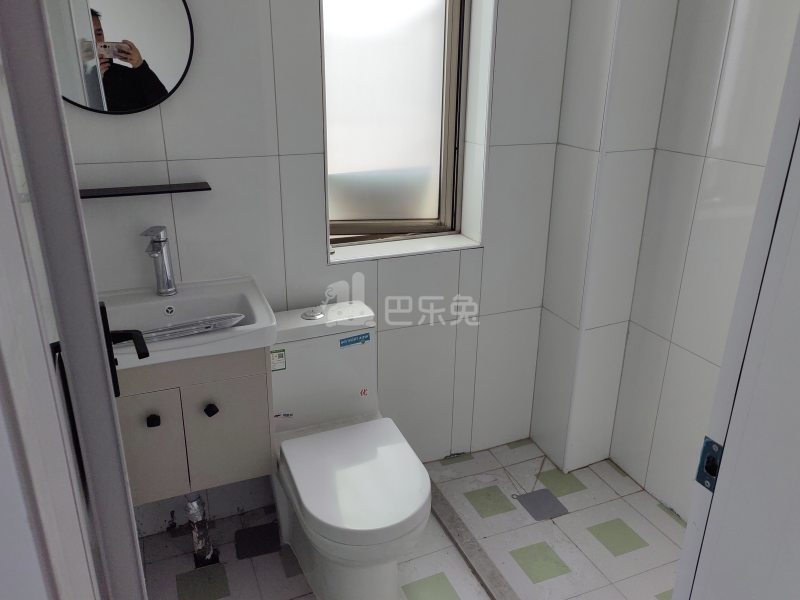 西岑村15631396卫生间图7