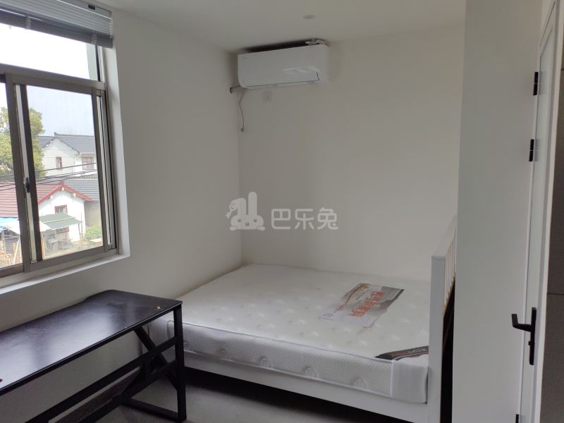 西岑村15631401卧室图3