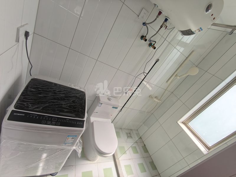 西岑村15631419卫生间图5