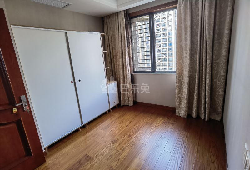 嘉凯城名城公馆15634483卧室图7