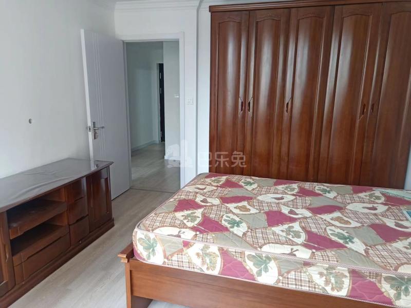 永兴小区东区15638355卧室图6