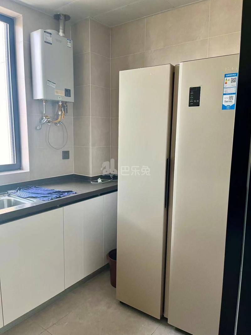 中建御湖澜庭15656779卧室图6