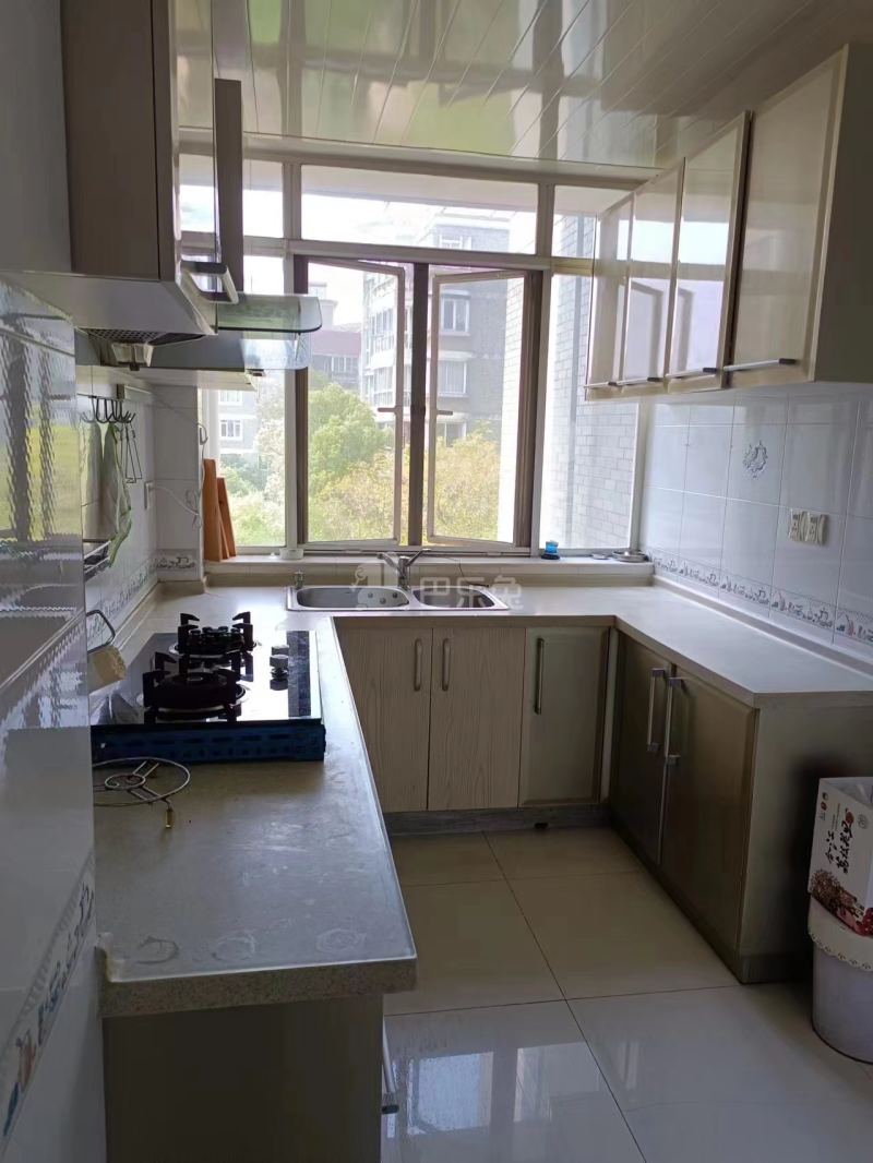 西湖花园南苑15658017卧室图2