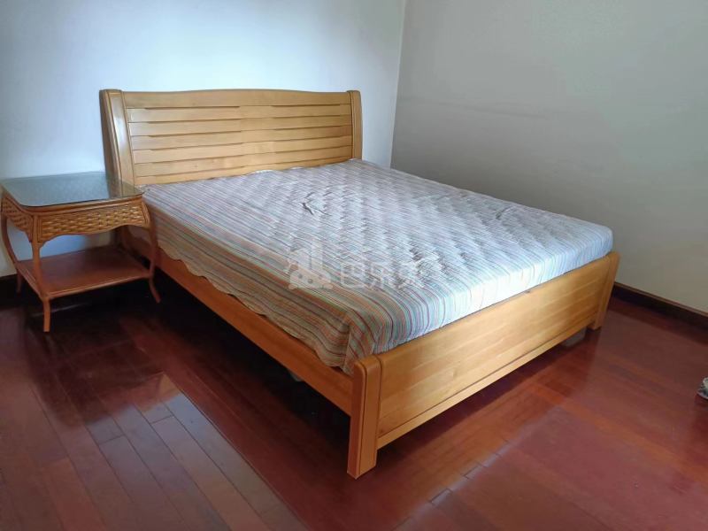 西湖花园南苑15658017卧室图5