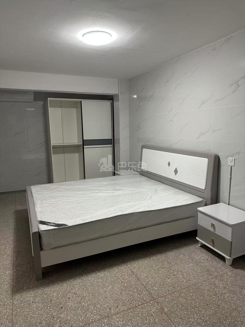 良辰美苑2区15662655卧室图0