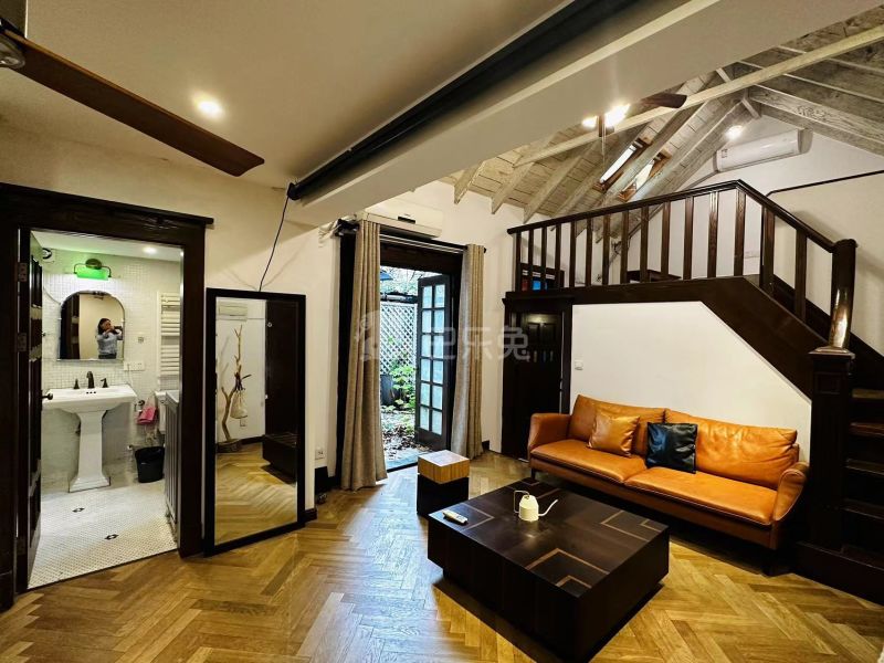 延安西路1446弄3-10号15662972卧室图4