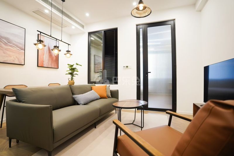 联华小区（铜仁路314弄）15682375客厅图3