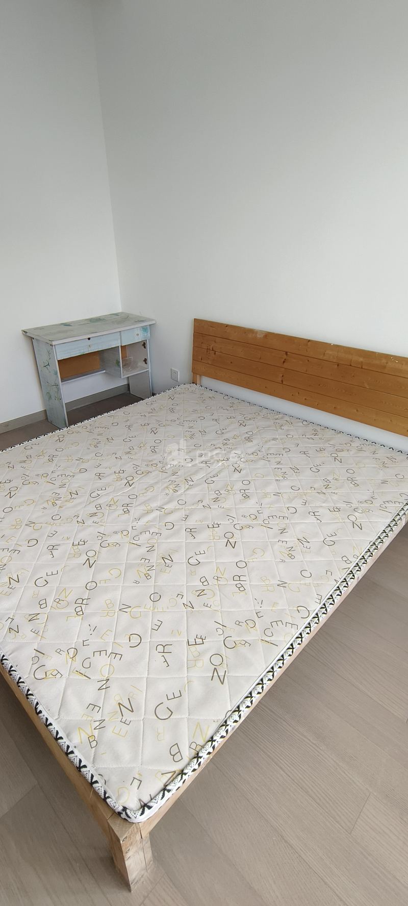 澳洲国际花园（水岸家苑二期）15704259卧室图3