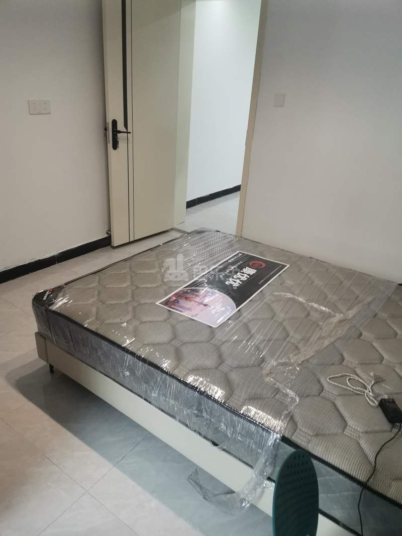 育秀四区15706063卧室图2