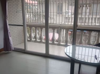 兆丰乡根园大上海小台北别墅 3室2厅3卫